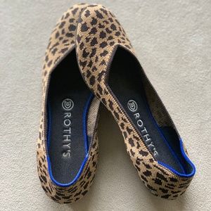 Rothy's Spotted Leopard Flat sz 9 and NWT Insoles
